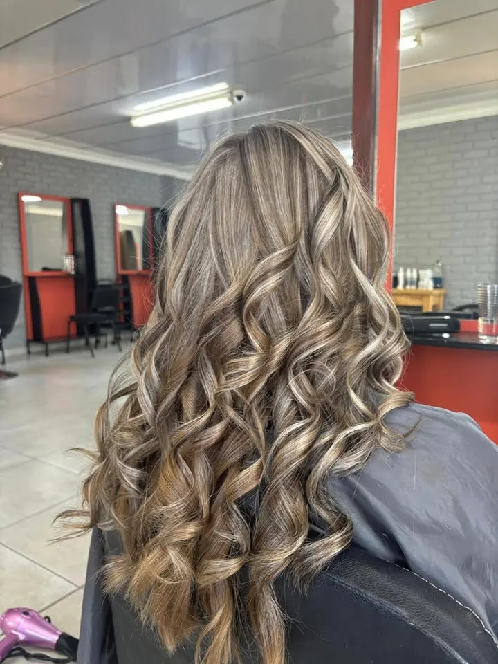 Serwalo Hair Academy (4)